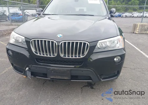 2013 BMW X3 xDrive28I z USA, uszkodzony, nr VIN 5UXWX9C58D0D05075